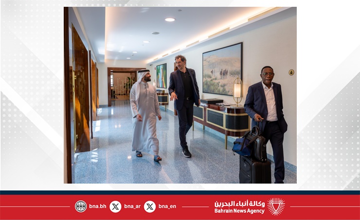 رئيس الاتحاد الدولي لكرة السلة يصل إلى المملكة